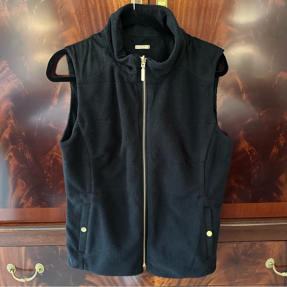 Lilly Pulitzer Skyden Suede Sherpa Reversible Vest - Picture 6 of 11